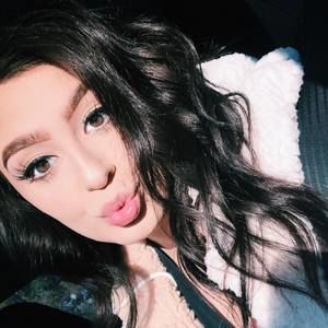 Meet your Posher, Mackenzie